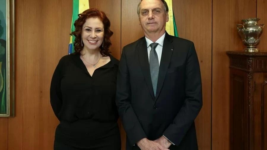 Jair Bolsonaro considera apoiar Carla Zambelli ao Senado por São Paulo - Reprodução