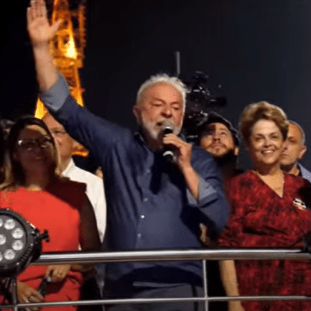 30.out.2022 - Lula faz discurso na Avenida Paulista - Reprodução