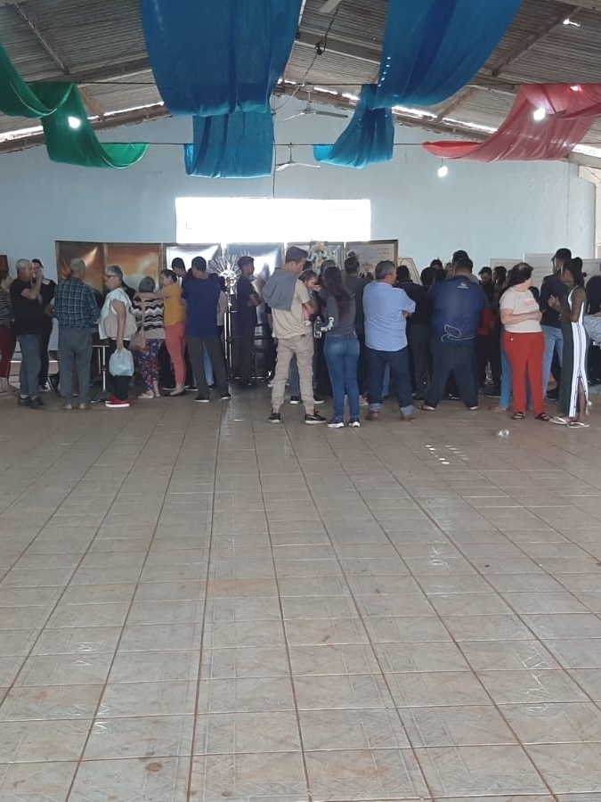 Foi jogada contra o muro', conta pai de jovem de 14 anos morta em tornado