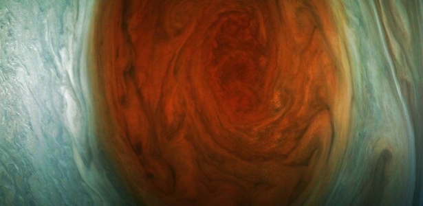 Cientistas esperam que sobrevooo da Juno possa ajudar a desvendar segredos da Grande Mancha - NASA/JPL-Caltech/SwRI/MSSS/Gerald Eichstä