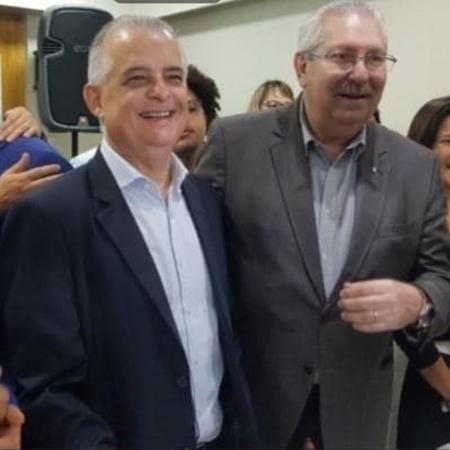 Márcio França (centro), do PSB, e seu candidato a vice, Antonio Neto (à direita) - Reprodução/Facebook