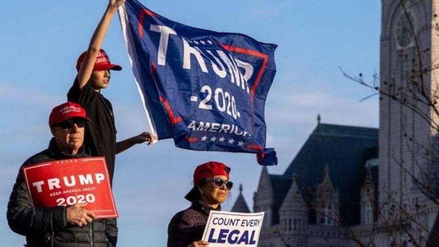 Milhares se reuniram para participar de protestos a favor de Trump em Washington DC - Getty Images