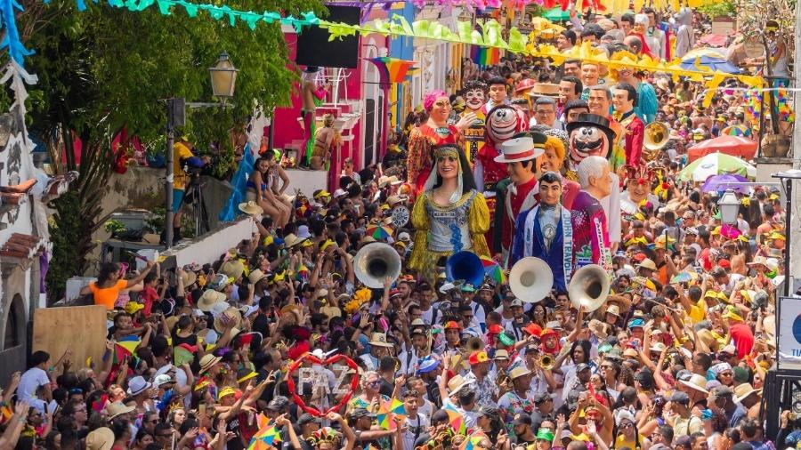 Carnaval de Olinda nas ruas históricas da cidade; comitê do Consórcio Nordeste disse que estados não têm segurança para fazer eventos que gerem aglomeração - Arquimedes Santos/Prefeitura de Olinda