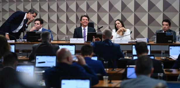 🔴 CPI do 8/1 ao vivo: Votação do relatório que pede indiciamento de Jair  Bolsonaro e militares 