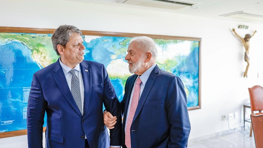 30/01/2024 - Tarcísio Gomes de Freitas se reúne com Lula no Planalto
