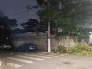 Há três dias sem luz em SP, morador cita descaso: 'Me sinto humilhado'