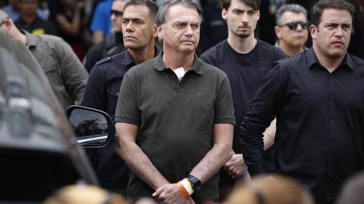 Bolsonaro elogiou Ratinho Jr pouco antes de ser proibido de dar entrevistas