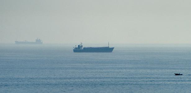 UKMTO reporta dois incidentes com navios petroleiros ao largo de Omã