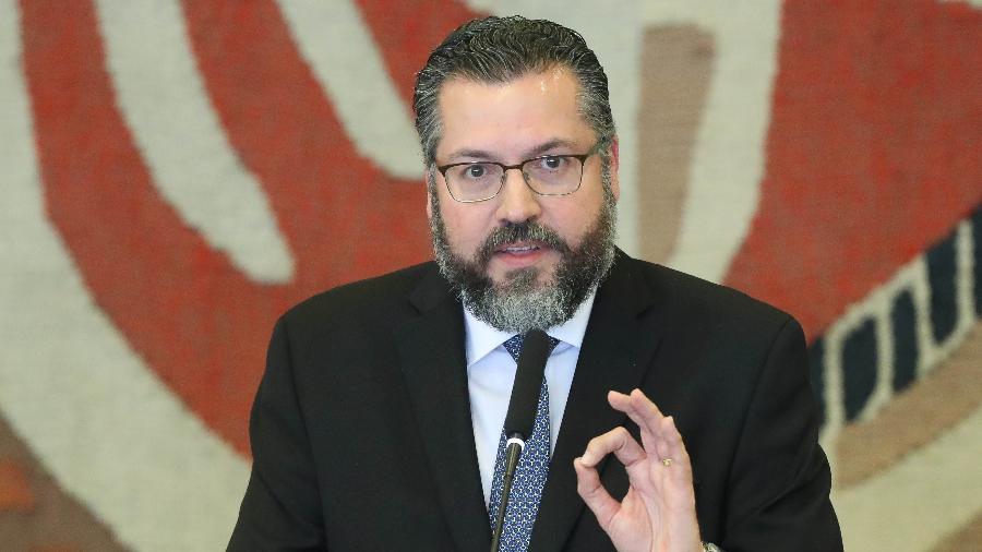 2.jan.2019 -  Ernesto Araújo discursa após ser empossado como novo chanceler - GABRIELA BILÓ/ESTADÃO CONTEÚDO
