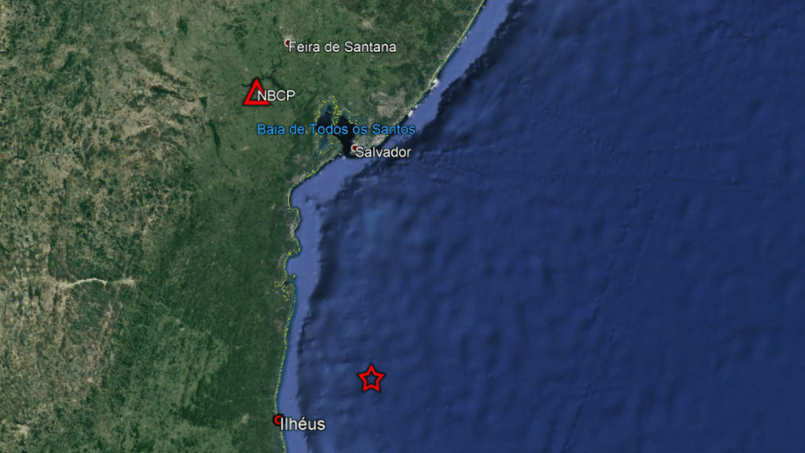O epicentro do terremoto está sinalizado com uma estrela vermelha no mapa - LabSis