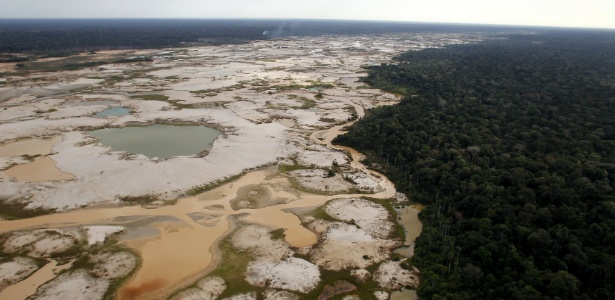 Mineração foi responsável, direta e indiretamente, por 9,2% de toda a perda florestal registrada na Amazônia entre 2005 e 2015 - Janine Costa/Reuters