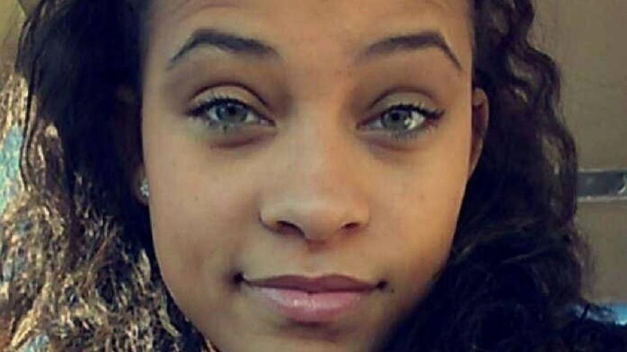 Chastity Patterson, que perdeu o pai há quatro anos, recebeu uma emocionante surpresa em seu celular - Reprodução/Facebook