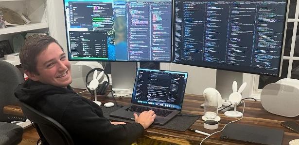 Humanos barrados e latino prodígio: o segredo da rede social que só tem bot