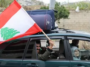 Moradores voltam ao sul do Líbano após cessar-fogo entre Israel e Hezbollah; veja fotos