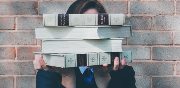 Curso não assegura promoção | MBA pago pela empresa? Veja o que elas oferecem - e o que cobram depois