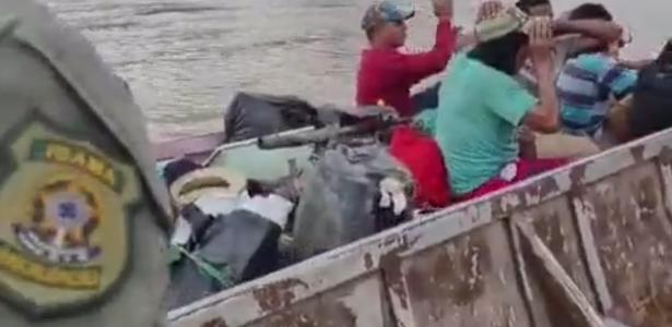 Homens são detidos em barco perto de território yanomami