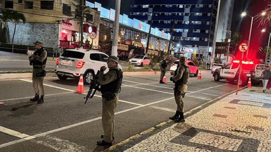 Passageiro de táxi morreu após policiais militares dispararem contra o carro no RN 