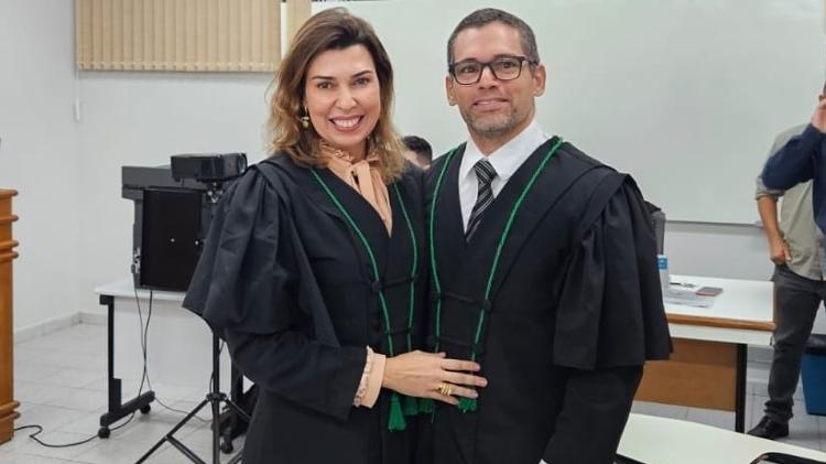 Michele e o defensor na área criminal, Eduardo Villaça, que atuaram no júri