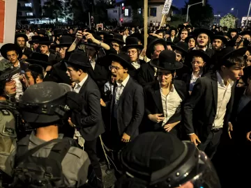Ultraortodoxos protestam contra serviço militar obrigatório em Israel