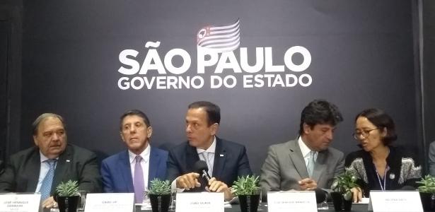 Temor de epidemia global | São Paulo investiga 85 suspeitas de covid-19 após caso confirmado