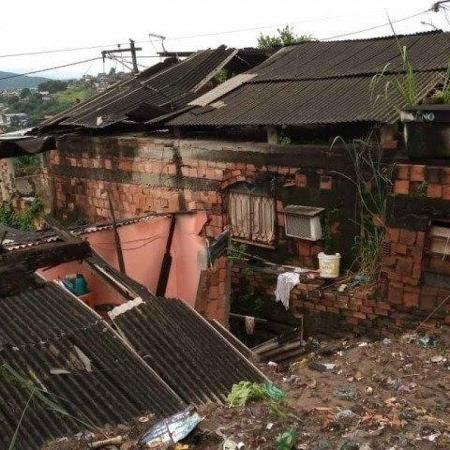 Desabamento da casa matou um bebê soterrado em São Gonçalo (RJ) - Divulgação/Prefeitura de São Gonçalo