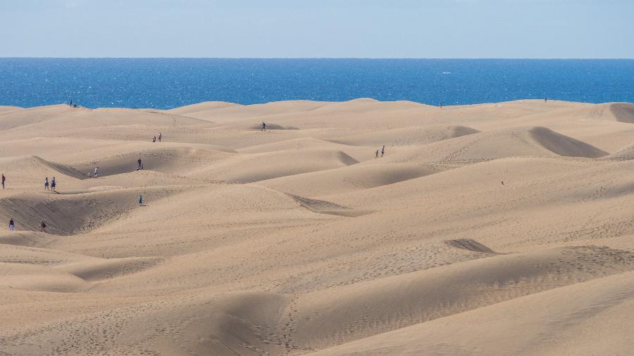 As dunas de Maspalomas fazem parte de uma reserva natural desde 1982, mas agora estão sendo degradadas pelas atividades sexuais dos humanos - Reprodução/Wikipedia/Bengt Nyman