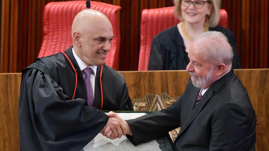 Lula recebe diploma do presidente do TSE, ministro Alexandre de Moraes - Gesival Nogueira/Estadão Conteúdo