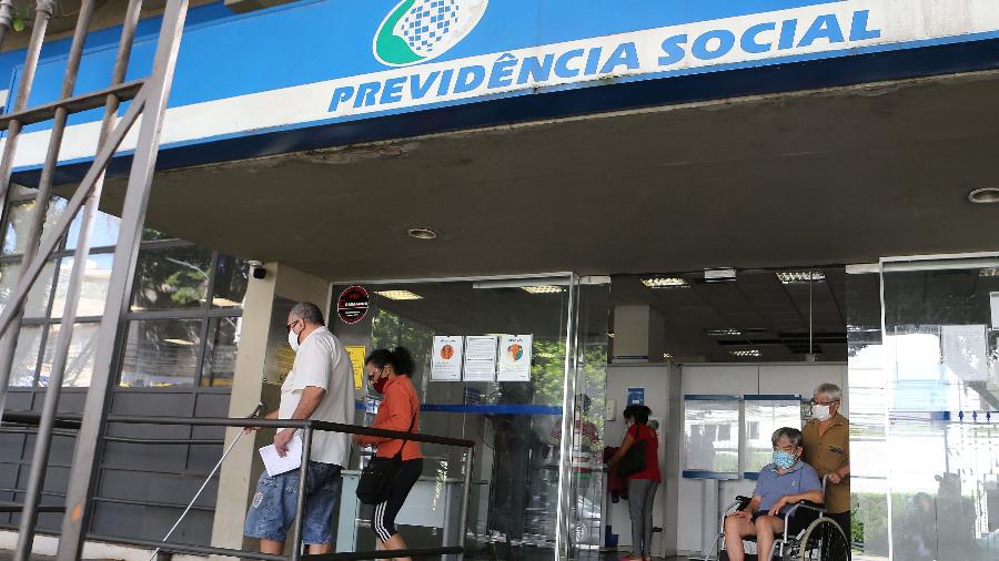 Objetivo é evitar que cidadãos precisem se deslocar até agências físicas do INSS - Arquivo - Rivaldo Gomes/Folhapress
