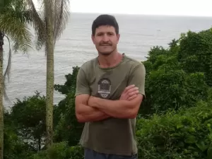 Homem é morto após defender casal vítima de homofobia em ônibus de Curitiba