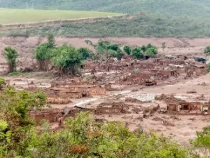 Julgamento de mineradora por tragédia em Mariana termina hoje em Londres