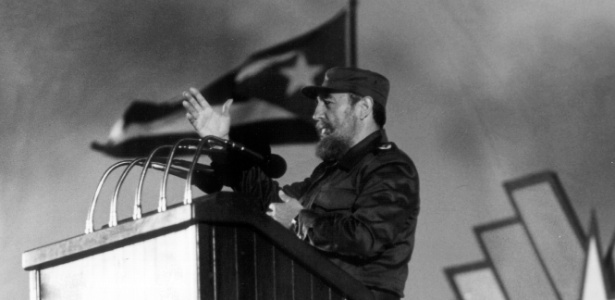 Fidel Castro discursa durante o 30º aniversário da Revolução Cubana - Rafael Perez/ AFP