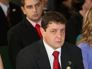 Filho de Lula perde processo e terá de pagar R$ 16 mil a advogados da Veja