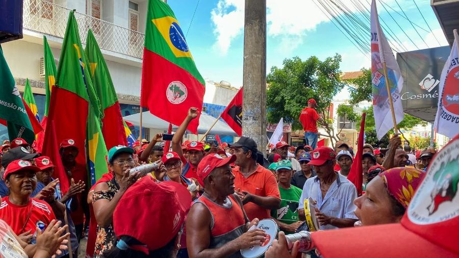 Propriedades seguem ocupadas pelo movimento, mesmo após o governo Lula ceder cargos no Incra e renovar apelo em defesa das reintegrações de posse. - 10.abr.2023 - Mykesio Max/MST