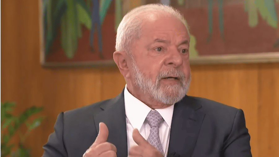 O presidente Lula (PT) concede entrevista à emissora transmitida nesta quinta-feira - Reprodução/YouTube/SBT Live