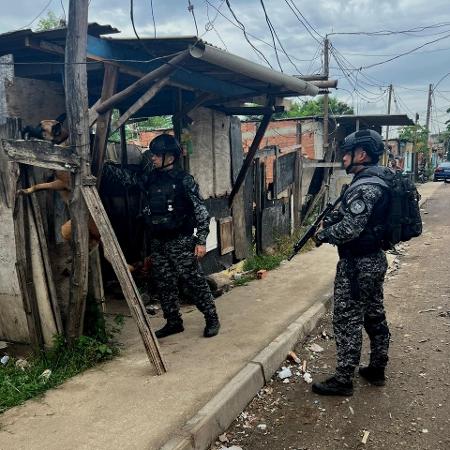 Polícia Militar do Rio faz operação e ocupa Cidade de Deus por 24 h