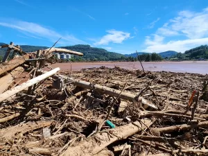 Pesquisa diz que 84% já viveu evento extremo no país por mudança climática