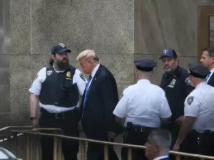Trump diz que se for preso 'seria difícil' apoiadores aceitarem 'ruptura'