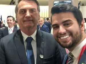 Celular se torna crucial para possível soltura de Filipe Martins, ex-assessor de Bolsonaro