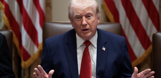 Trump sairá derrotado se não liberar o Estreito de Hormuz, avalia professor