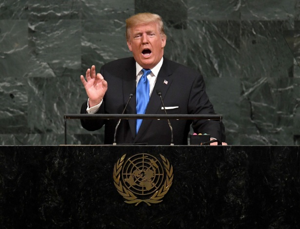 O presidente dos EUA, Donald Trump, fala durante a 72ª Assembleia Geral da ONU, em Nova York  - Timothy Clary/AFP