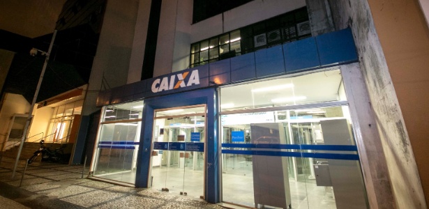 Bandidos usam farda da PM para roubar banco durante sete horas - MARCELO GONCALVES/SIGMAPRESS/ESTADÃO CONTEÚDO