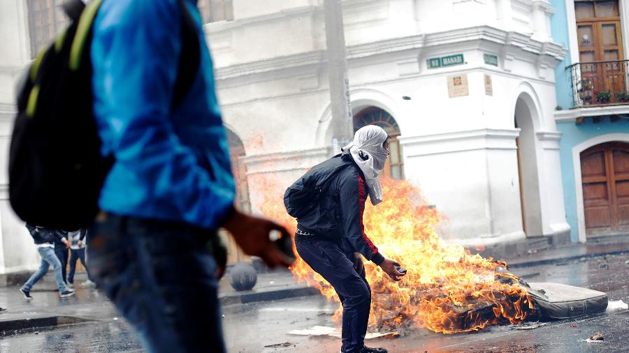 3.out.2019 - Protestos no Equador após alta nos combustíveis - Daniel Tapia/Reuters