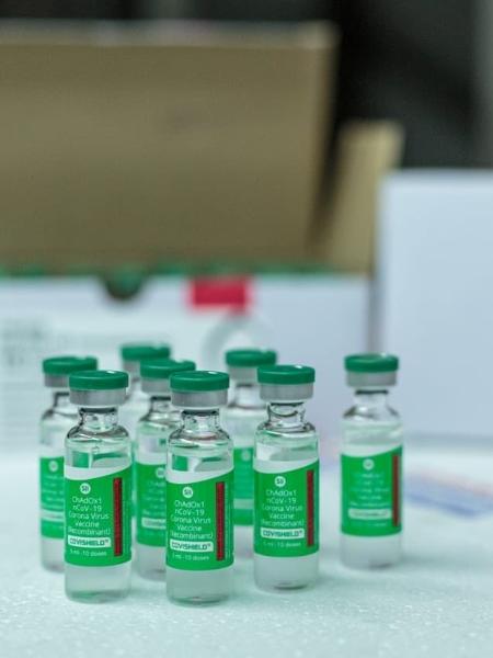 24.jan.2021 - Frascos da da vacina da Oxford/AstraZeneca recebidas pelo governo do RS - Governo do Rio Grande do Sul/Divulgação