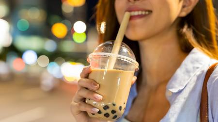 Saiba o que é Bubble Tea, bebida homenageada pelo Google hoje