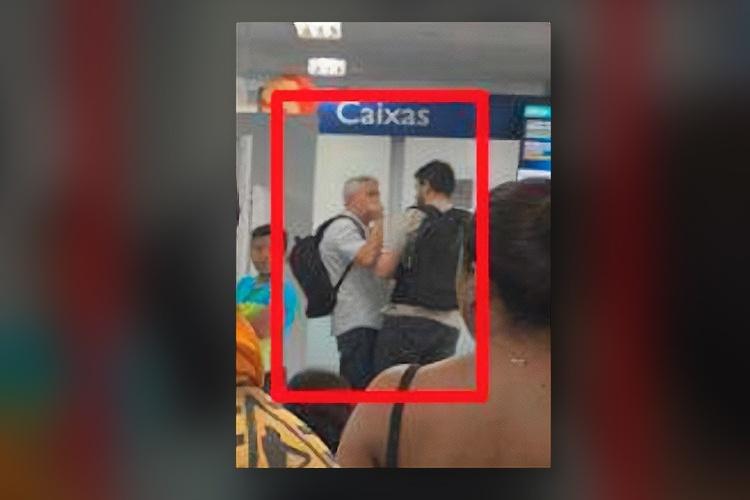 A PF flagrou Igor Jacob (à direita) e o pai sacando R$ 600 mil em espécie em novembro do ano passado