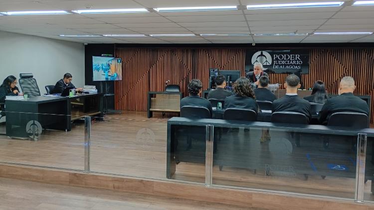 Promotor Vilas Boas fala aos jurados do caso do serial killer de Alagoas 