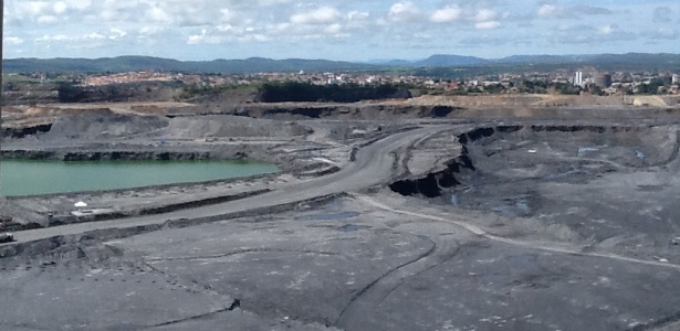 Terreno da mineradora Kinross, em Paracatu, no noroeste de MG - CREA-MG