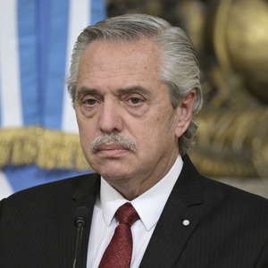 Juiz argentino ordena julgamento de Fernández por corrupção