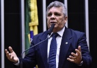 Bolsonaro quer levar líder da "bancada da bala" para o governo - Alberto Fraga/Divulgação