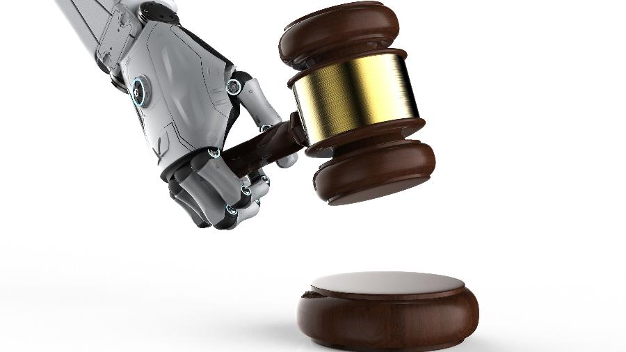 A tecnologia está cada vez mais perto da Justiça, e o uso de sistemas automáticos de inteligência artificial, os robôs, por advogados e juízes é exemplo disso. - Getty Images/iStockphoto
